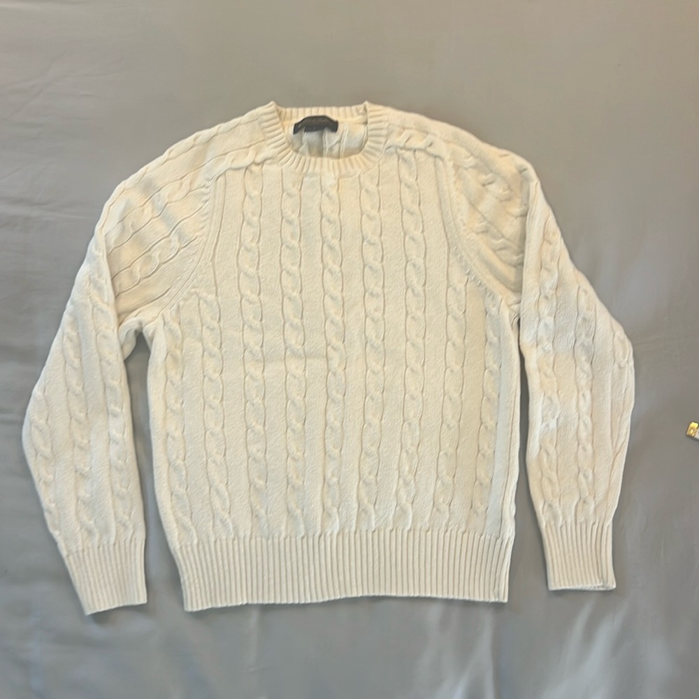 Brooks Brothers men’s size small ivory cable knit pullover sweater